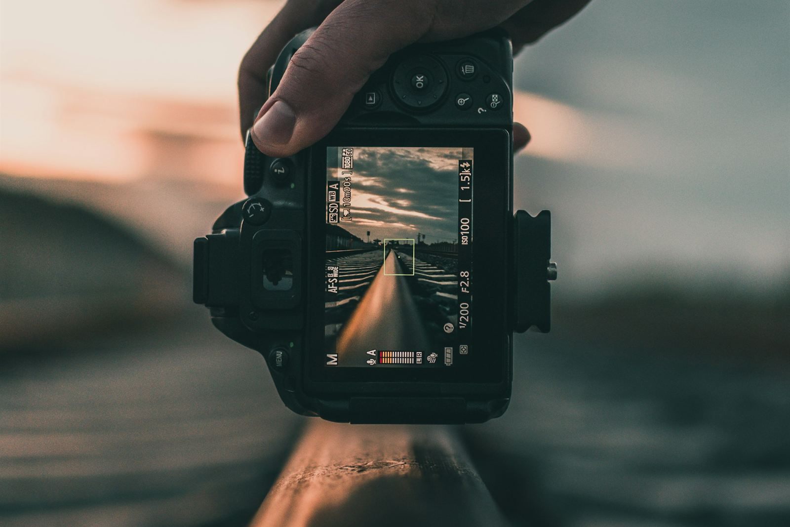 Charles Clèdes-Flahaut, photographe et vidéaste professionnel, production visuelle pour entreprises